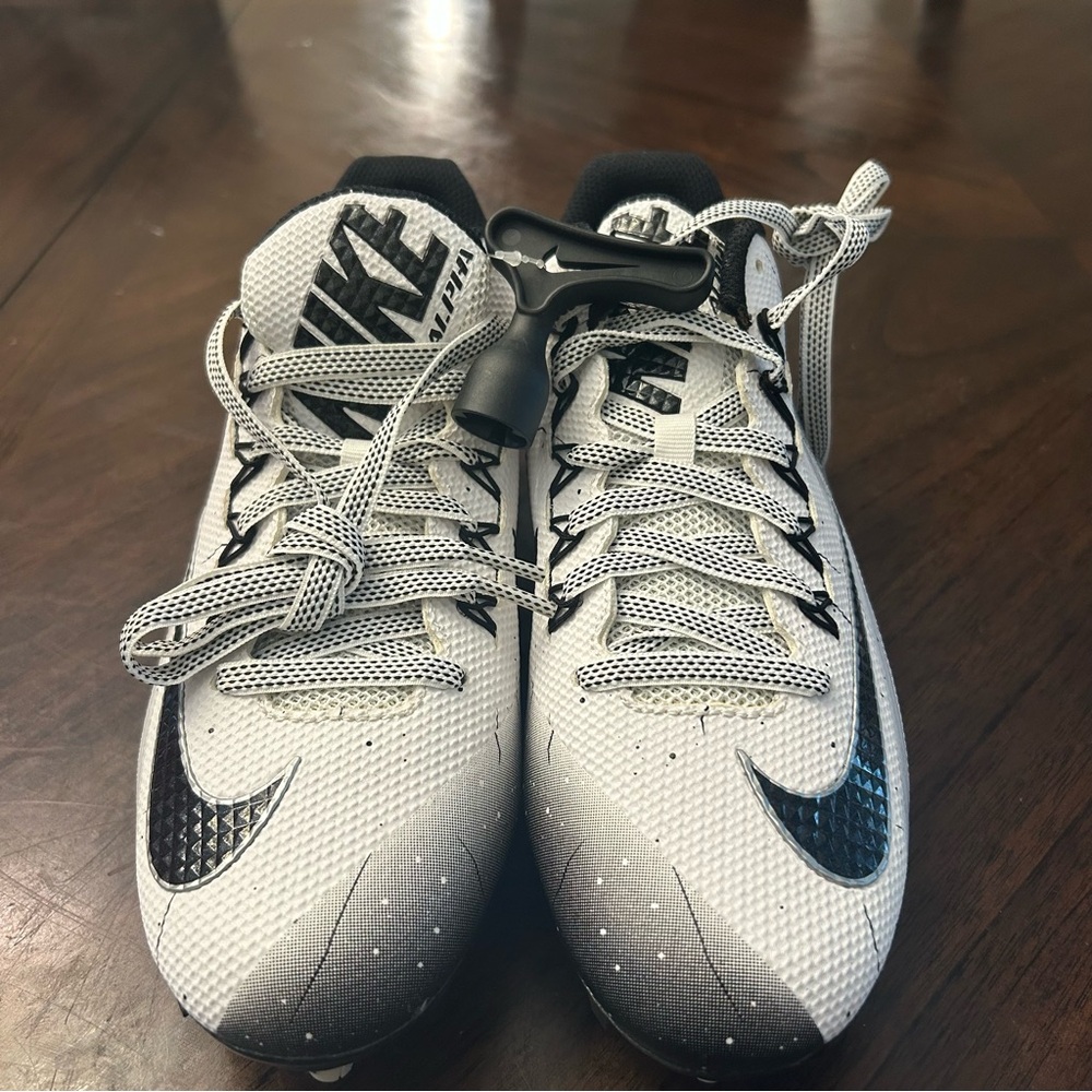 NEW Nike Alpha Pro 2 D  White and Black Football Cleats 9.5